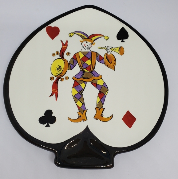 TableTops Gallery King Of Hearts Set of 4 Snack Plates - Picture 3 of 11